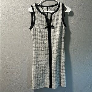 Marc New York Black and White Sheath Dress Sleeveless Crew Neck